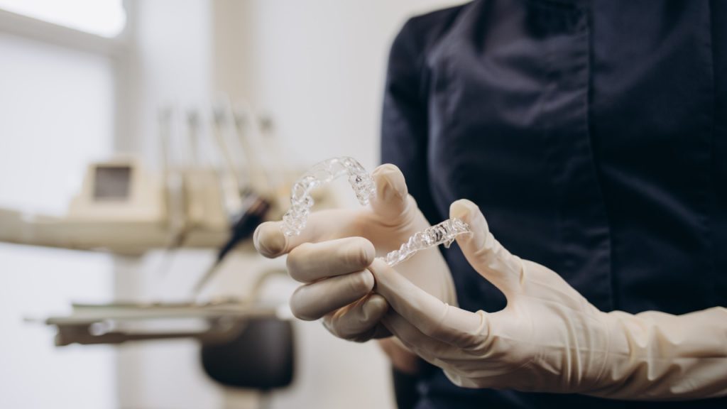 Factors Affecting the Success of Invisalign Treatment